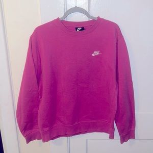 Nike magenta crew neck sweatshirt size medium